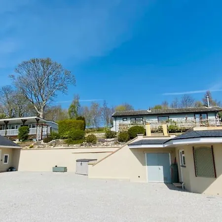 Beautifully Family Or Couples With Fabulous Views Holiday home Truro