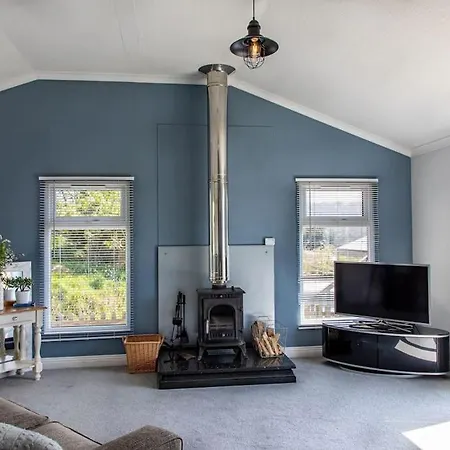 Beautifully Family Or Couples With Fabulous Views Holiday home